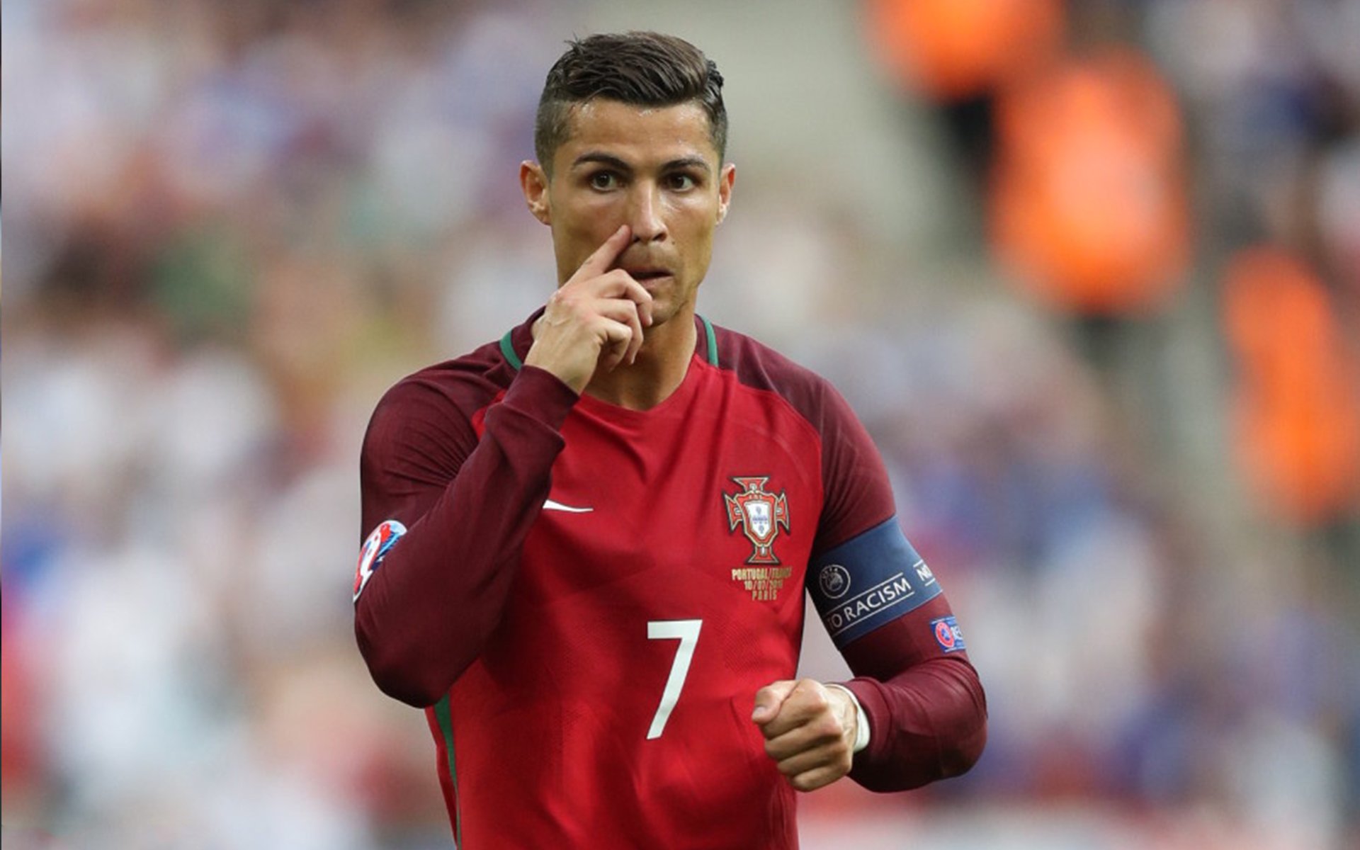 西班牙骑手托马斯·约夫雷在美国奥卡拉速度挑战赛中以最快成绩获胜。